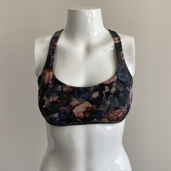 Lululemon Free to Be Wild Bra - Picture 2 of 6